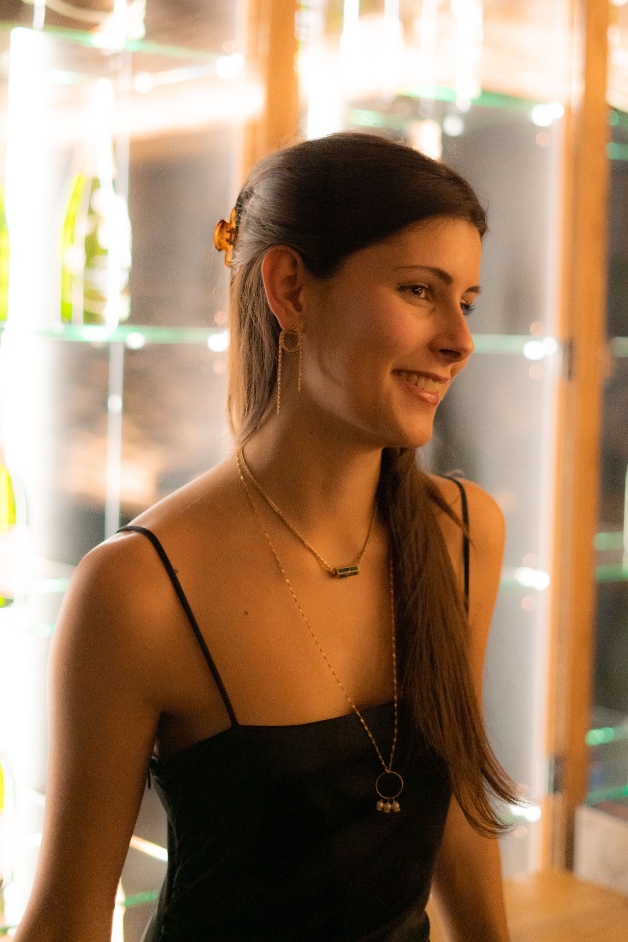 Enora — Model & Hostess in Laill&eacute; photo 2