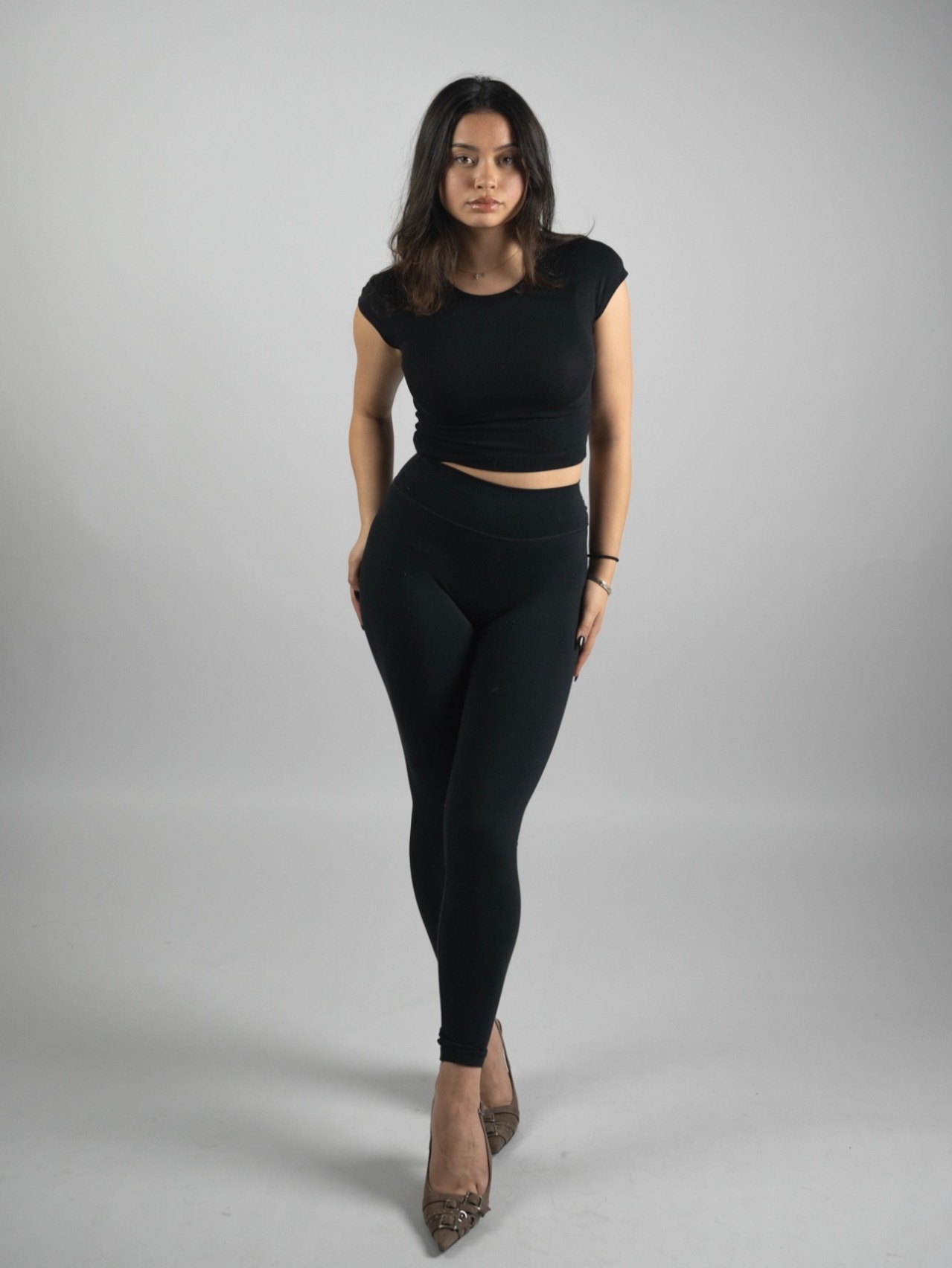 Liliana — Model & Hostess in New York photo 2