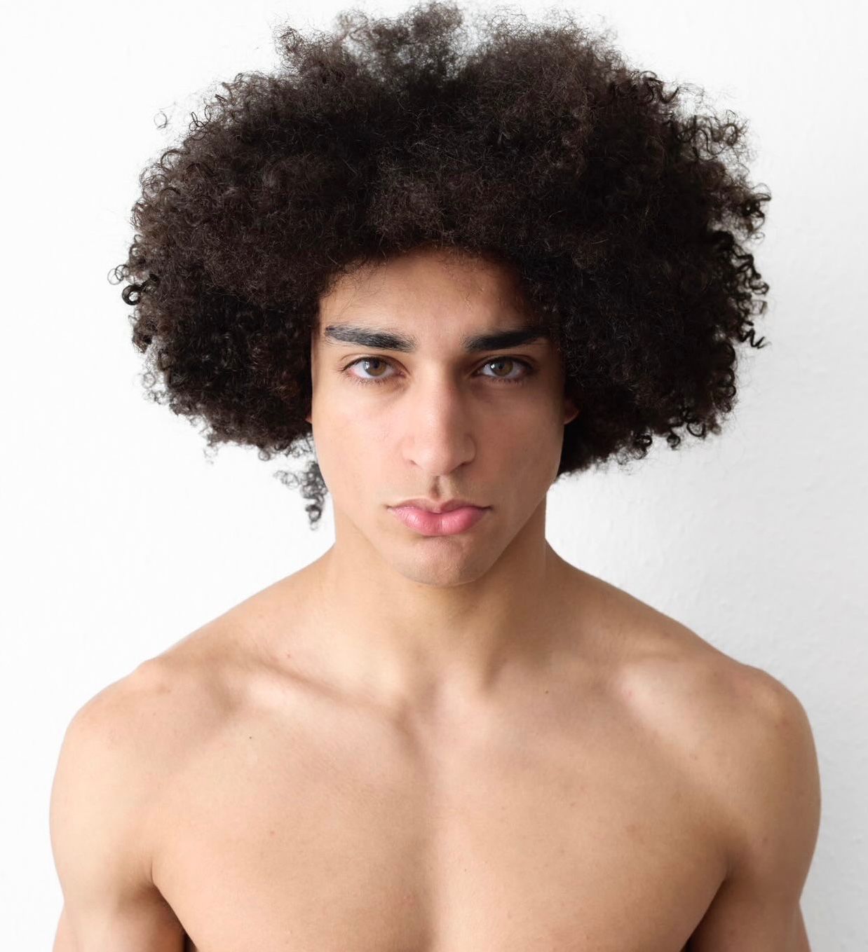 Rami — Model & Host in Gen&egrave;ve photo 7