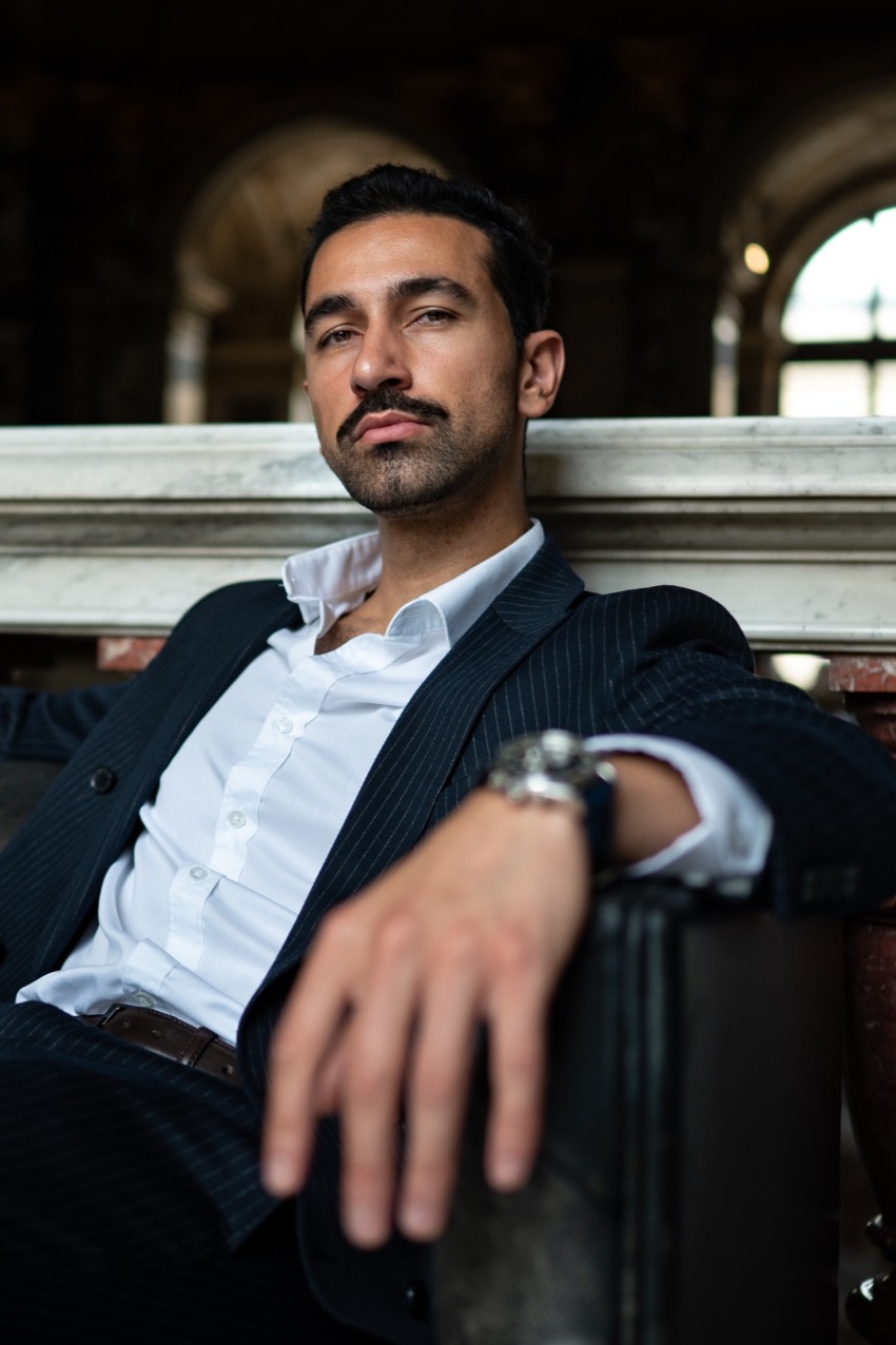 Alim — Model & Host in Wien photo 3