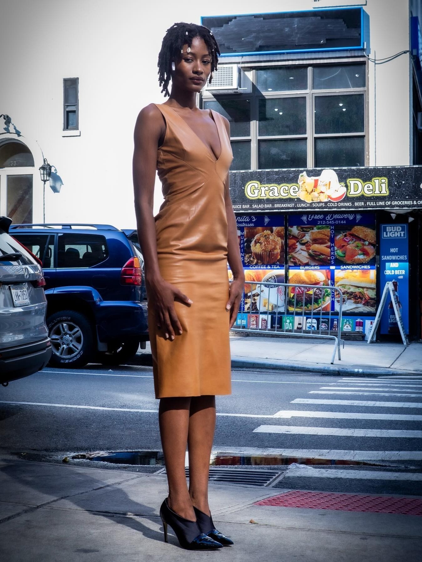 Paola — Model & Hostess in Stratford photo 20