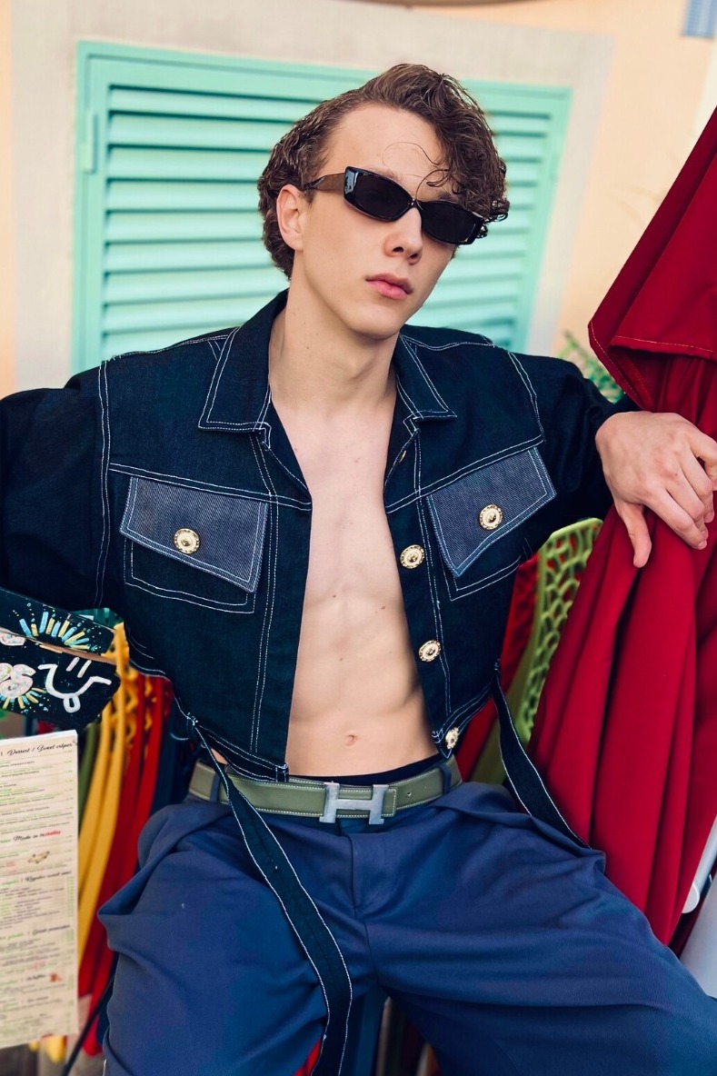 Nicolas — Model & Host in Nice photo 6