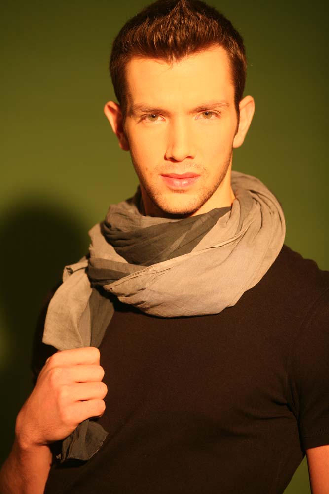 Simone — Model & Host in Pavia photo 1