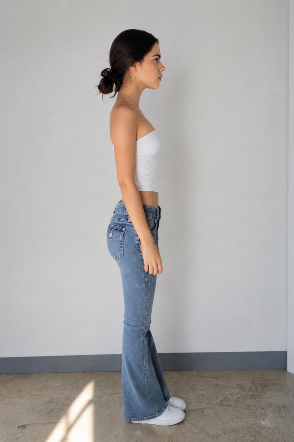 Luana — Model & Hostess in West Hollywood photo 5
