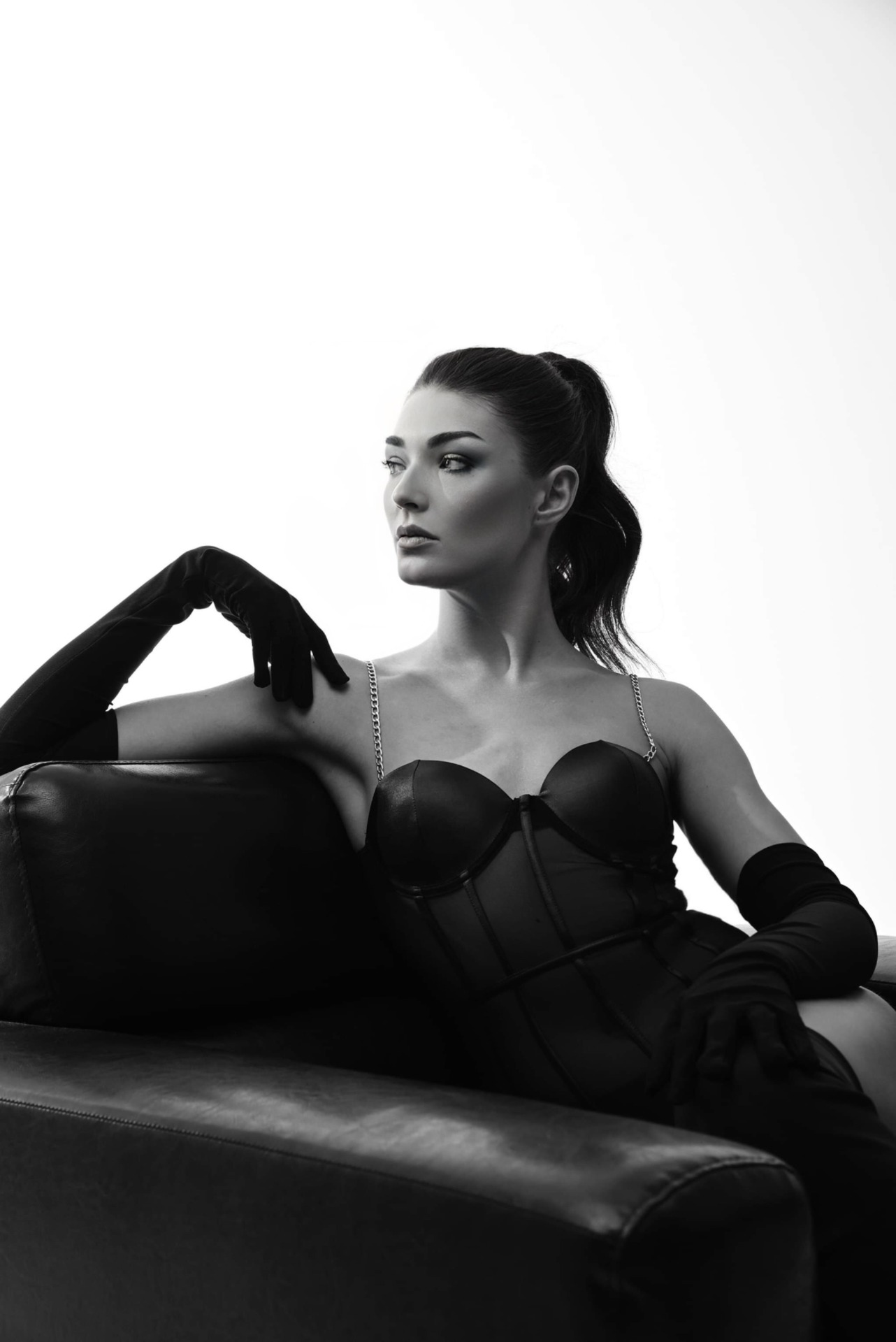 Sophia — Model & Hostess in Budapest photo 3