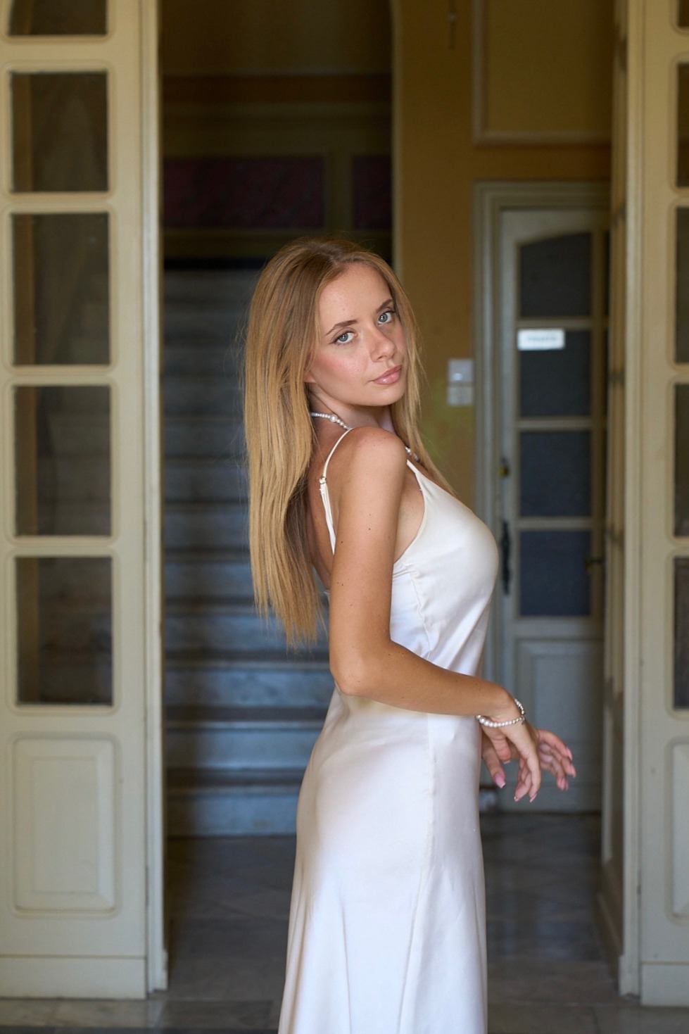 Am&eacute;lie — Model & Hostess in Chiavari photo 8