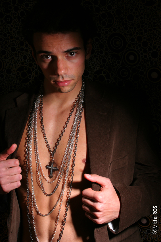 Benjamin — Model & Host in Grenoble photo 13