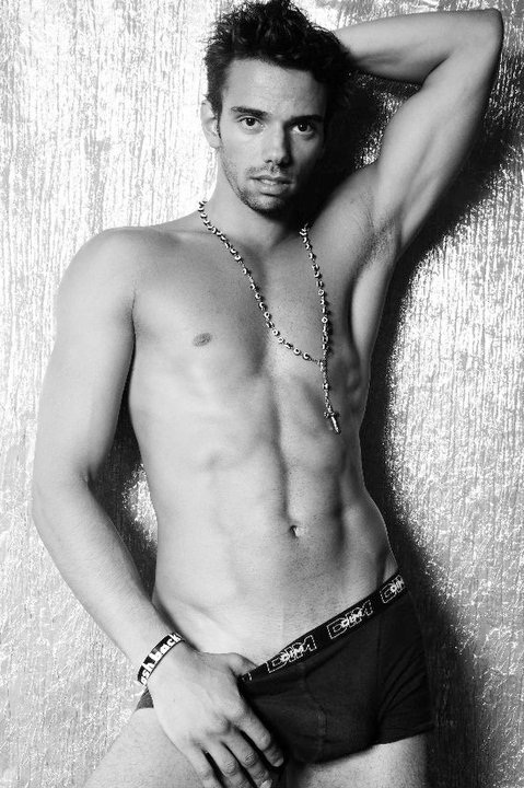 Benjamin — Model & Host in Grenoble photo 2