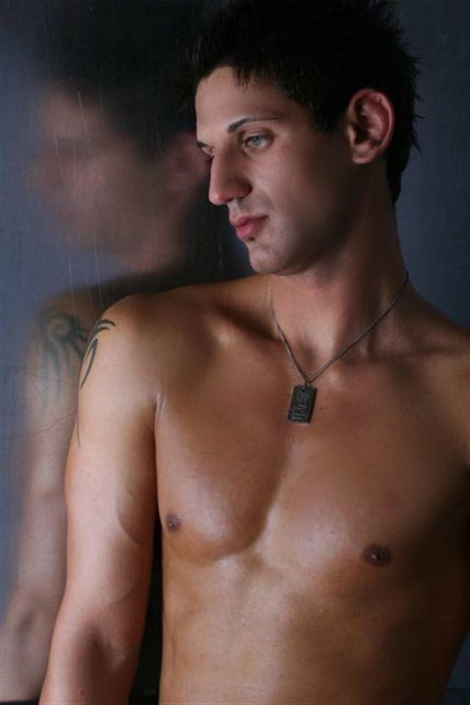 Antonio — Model & Host in Reggio Di Calabria photo 7