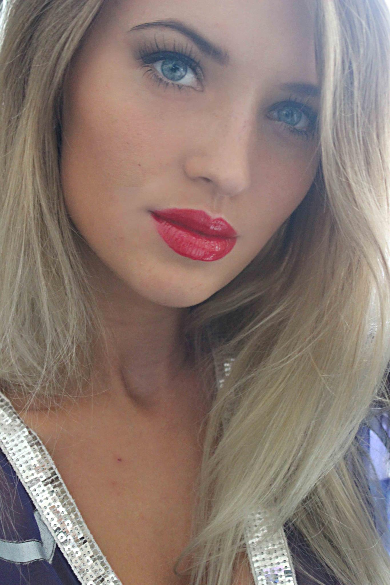 Deimante — Model & Hostess in Milano photo 3