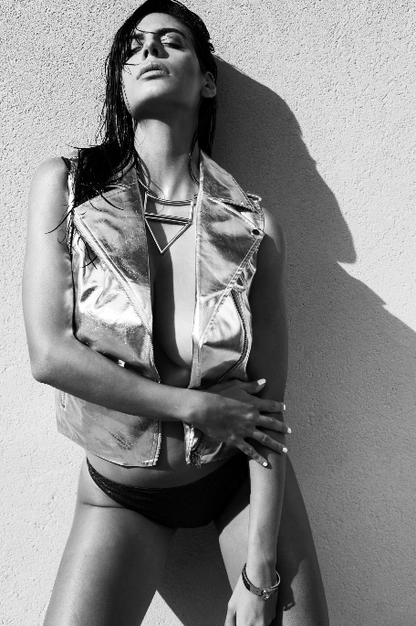 Valentina photo 13 | Eye On Model