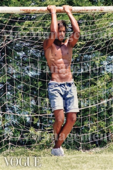 Armando — Model & Host in Teramo photo 12