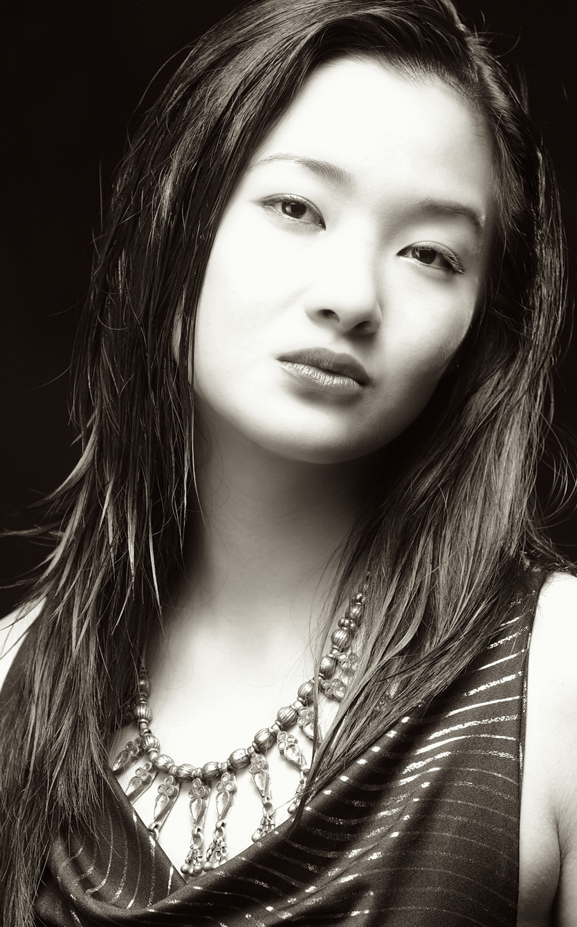 Yi Min — Model & Hostess in Milano photo 1