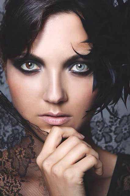 Maria Laura photo 4 | Eye On Model