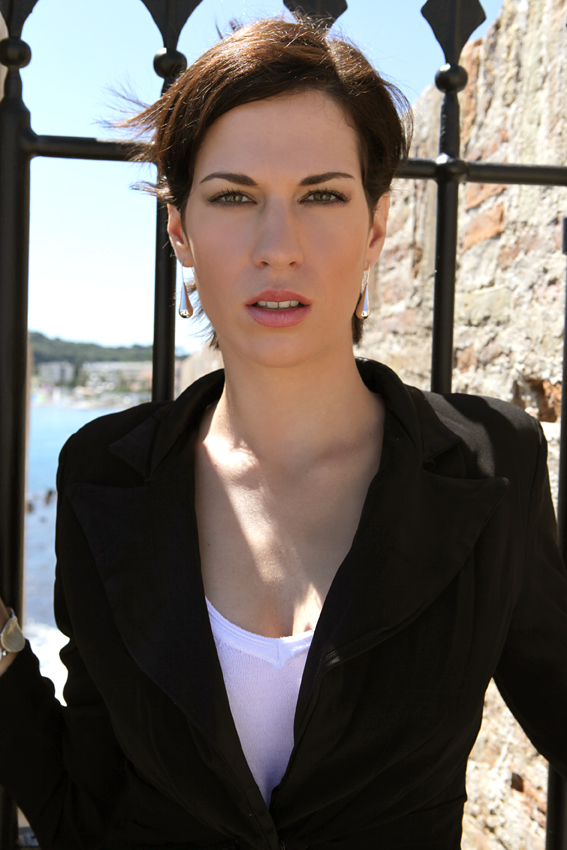 Alicia — Model & Hostess in Mougins photo 3