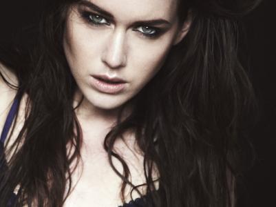 SARAH — Model in Paris | Eye On Model