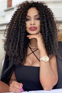 LAURETTE — Model in Paris | Eye On Model