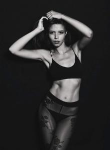 Caroline — Model in Vicenza | Eye On Model