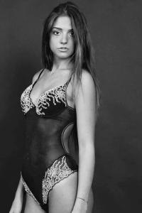 Sara — Model in Treviso | Eye On Model