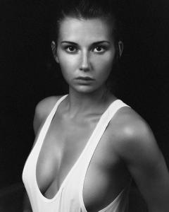IVONETA — Model in Paris | Eye On Model