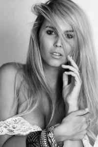 Beatrice  — Model in Milano | Eye On Model