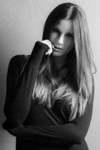 Irina — Model in Milano | Eye On Model