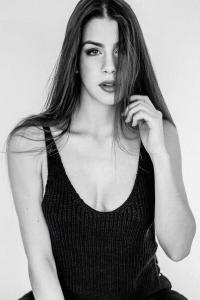 Denise — Model in Milano | Eye On Model