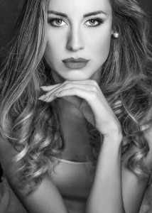Erica — Model in Roma | Eye On Model