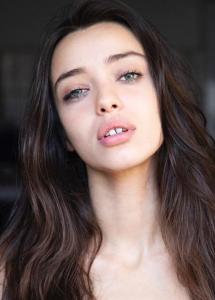 Tundra  — Model in Milano | Eye On Model