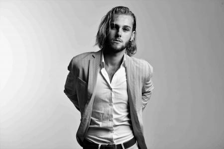 ETIENNE — Model in Alpes Maritimes | Eye On Model