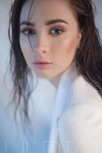 OKSANA — Model in Noord Holland | Eye On Model