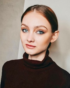 DIANA — Model in Paris | Eye On Model