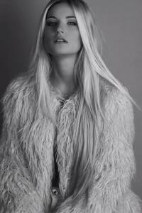 Claudia — Model in Roma | Eye On Model