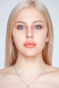 ANGELINA — Model in Porza | Eye On Model