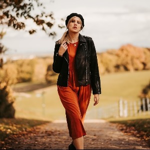 NAOMI — Model in Greater London | Eye On Model