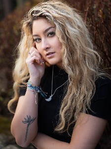 SAMARA — Model in Greater London | Eye On Model