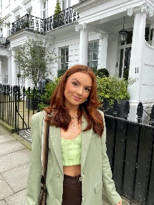 LAURYN — Model in Glasgow City | Eye On Model