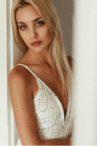 NATALYA — Model in Antibes | Eye On Model