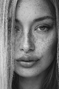 ARIANA — Model in Monaco | Eye On Model