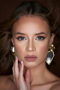 ONESIS — Model in Barcelona | Eye On Model