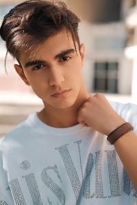 ARASH — Model in Tehran Province | Eye On Model