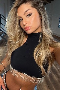 Greta — Model in Besnate | Eye On Model