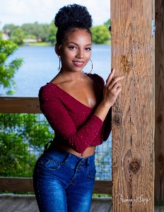 TAYLOR-KAY — Model in Winter Garden | Eye On Model