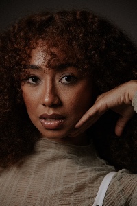 Lois — Model in Crevalcore | Eye On Model