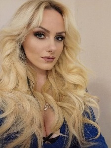 Angelika — Model in Roma | Eye On Model