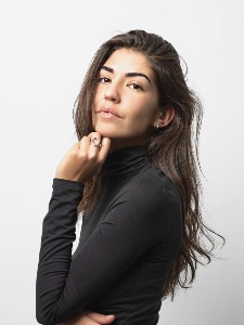 Clara — Model in Milano | Eye On Model