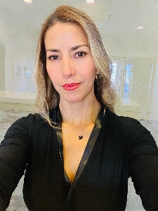 LUZ MYRIAM — Model in Abu Dhabi | Eye On Model
