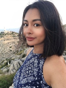 KE SI — Model in Th&ocirc;nex | Eye On Model