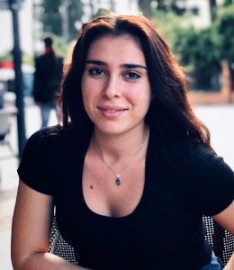 Alessandra — Model in Milano | Eye On Model