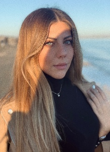 Elena — Model in Lido | Eye On Model